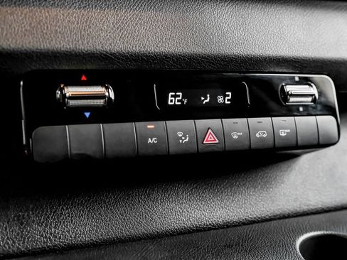 Used 2024 Mercedes-Benz Sprinter 3500 image 16