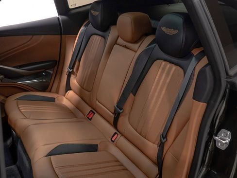 Used 2025 Aston Martin DBX 707 image 78