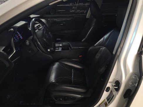 Used 2021 Lexus ES 250 w/ Accessory Package 2 image 8