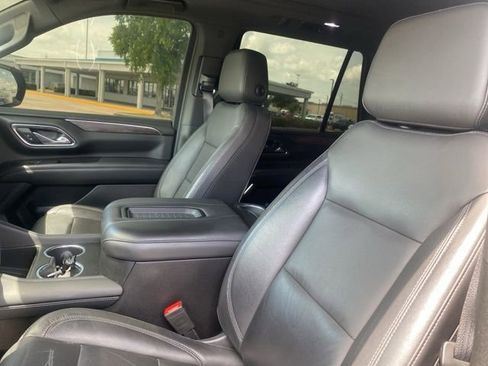 Used 2021 Chevrolet Tahoe Z71 w/ Z71 Signature Package AWD/4WD image 39