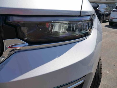 New 2025 Jeep Grand Cherokee Limited image 22