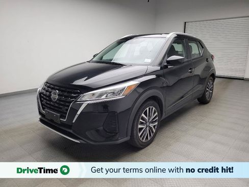 Used 2021 Nissan Kicks SV FWD image 1