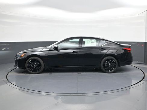 New 2026 Nissan Altima 2.5 SR FWD image 4
