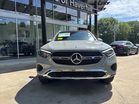 Certified 2025 Mercedes-Benz GLC 300 4MATIC image 3