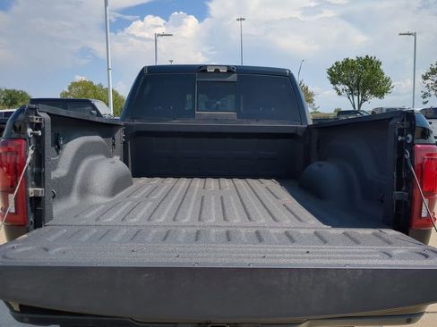 New 2025 RAM 2500 Laramie w/ Night Edition AWD/4WD image 29
