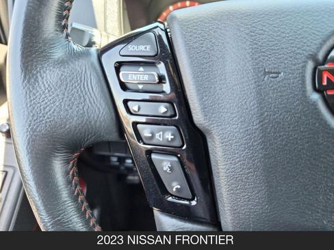 Used 2023 Nissan Frontier PRO-4X w/ Tow Package AWD/4WD image 17