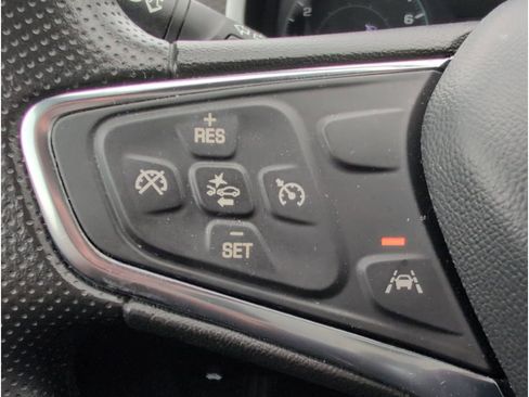 Used 2024 Chevrolet Malibu LT image 24