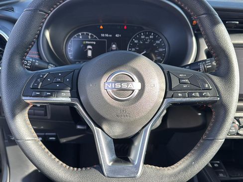 Used 2024 Nissan Kicks SR w/ SR Premium Package image 16