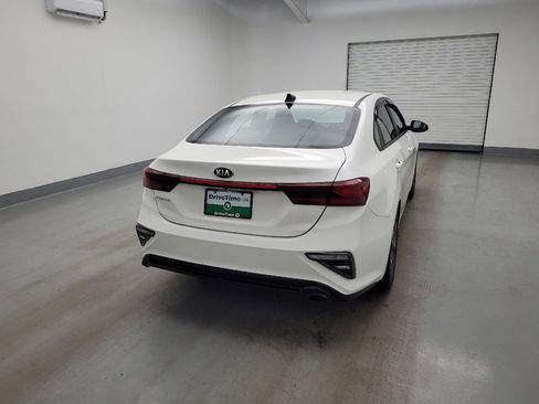 Used 2020 Kia Forte LXS FWD image 7