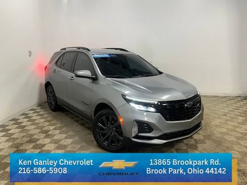 Certified 2024 Chevrolet Equinox RS w/ LPO, Floor Liner Package image 3