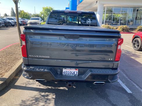 Used 2019 Chevrolet Silverado 1500 LT Trail Boss AWD/4WD image 4