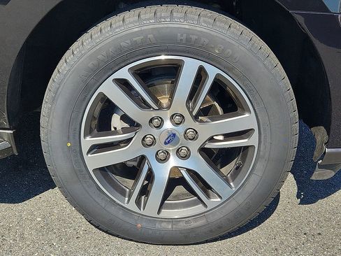 Certified 2023 Ford Expedition Max Limited image 8