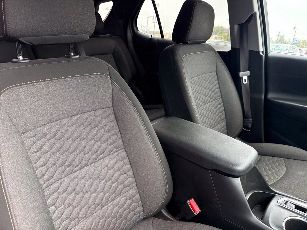 Used 2021 Chevrolet Equinox LT AWD/4WD image 37