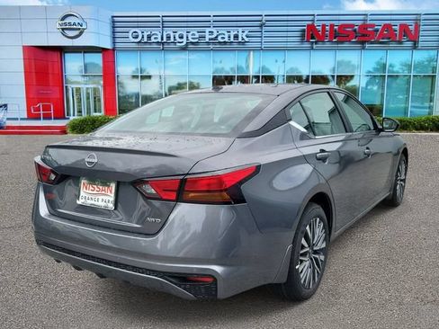 New 2026 Nissan Altima 2.5 SV AWD/4WD image 2