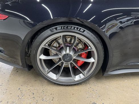Used 2015 Porsche 911 GT3 image 14
