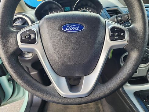 Used 2018 Ford Fiesta SE image 15