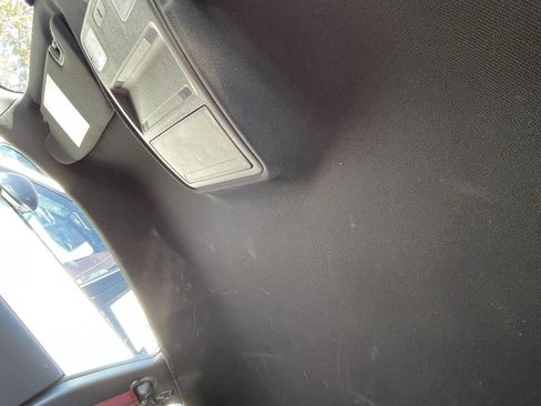 Used 2025 Ford Mustang GT Premium image 27