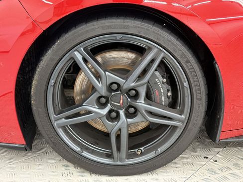 Used 2022 Chevrolet Corvette Stingray Preferred Conv w/ Z51 Performance Package RWD image 11
