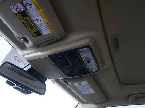 Used 2023 Toyota 4Runner Limited RWD image 19