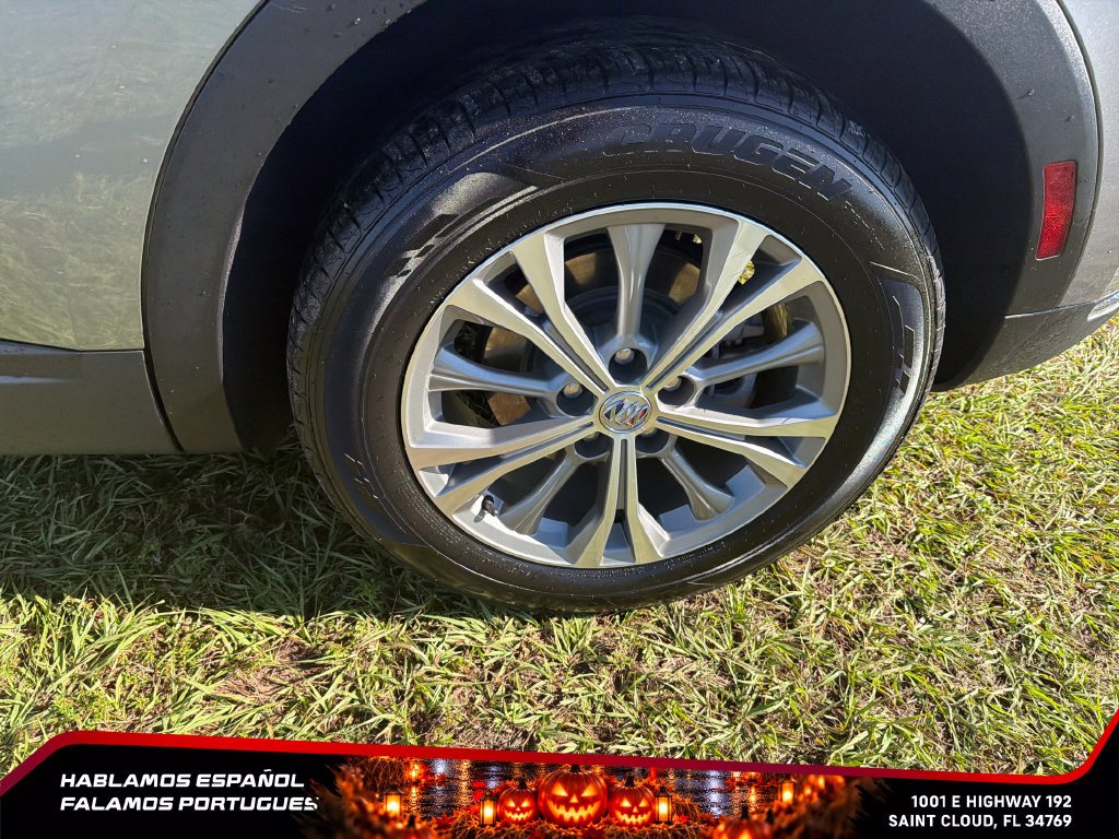 Used 2023 Buick Envision Preferred FWD image 11
