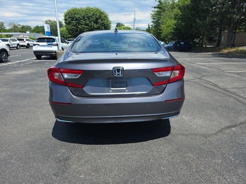 Used 2021 Honda Accord EX-L image 6