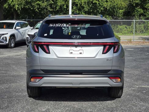 Certified 2025 Hyundai Tucson SEL FWD image 4