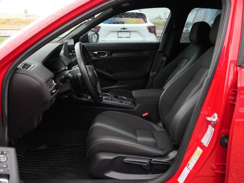 Used 2025 Honda Civic Sport image 14