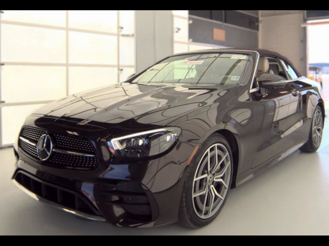 Used 2023 Mercedes-Benz E 450 4MATIC Cabriolet w/ AMG Line image 1