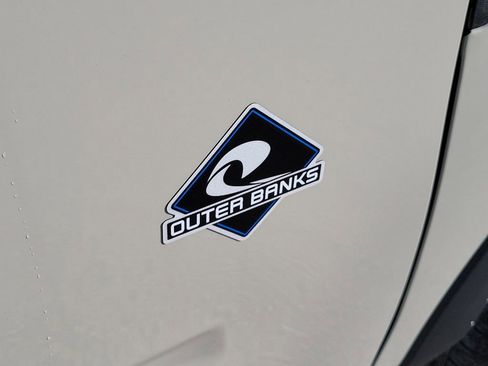 New 2025 Ford Bronco Sport Outer Banks w/ Outer Banks Tech Package+ image 8