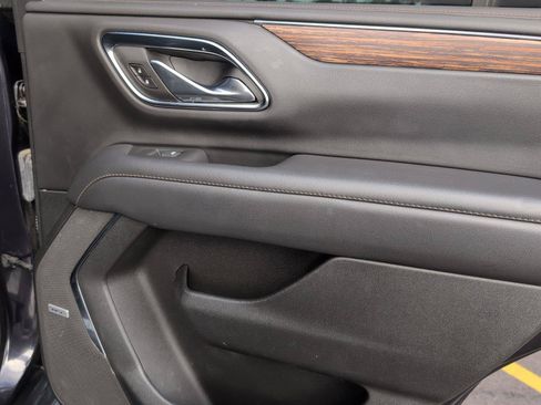 Used 2022 Chevrolet Tahoe High Country AWD/4WD image 37