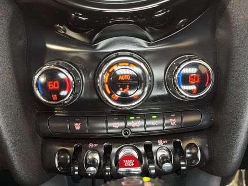 Used 2015 MINI Cooper 2-Door Hardtop FWD image 28