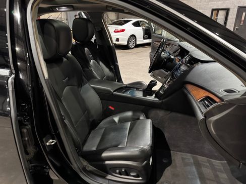 Used 2018 Cadillac CTS Luxury image 27