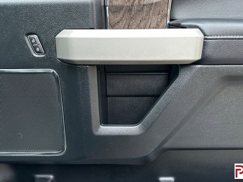 Used 2019 Ford F350 Lariat w/ Lariat Ultimate Package image 21