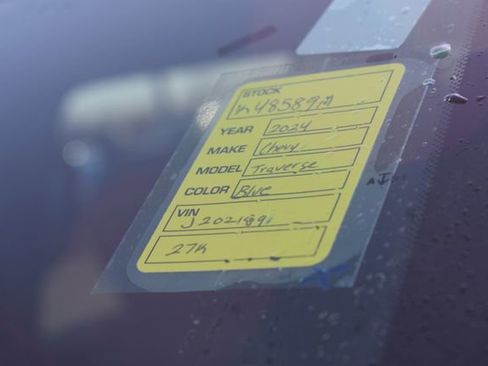 Used 2024 Chevrolet Traverse LS image 35