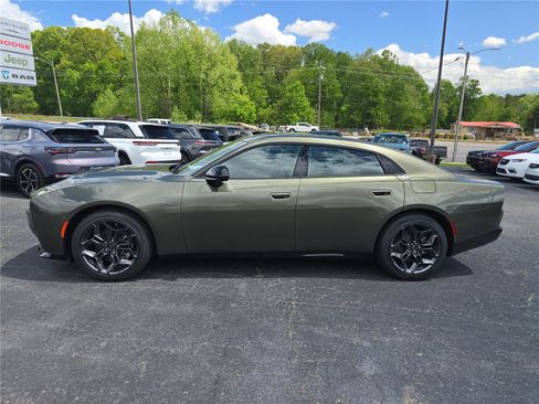 New 2026 Dodge Charger R/T AWD/4WD image 7
