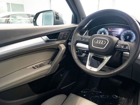 Used 2024 Audi Q5 2.0T Premium Plus AWD/4WD image 11