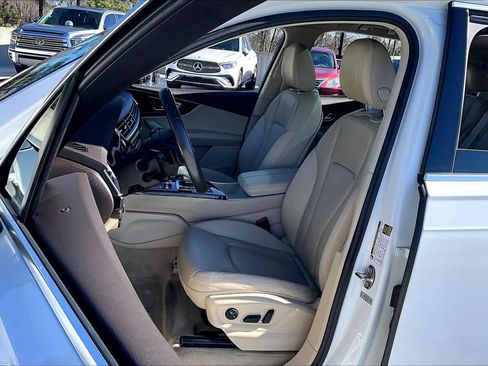 Used 2018 Audi Q7 3.0T Prestige w/ Prestige Package image 8