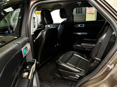 Used 2021 Ford Explorer Limited w/ Class III Trailer Tow Package image 24