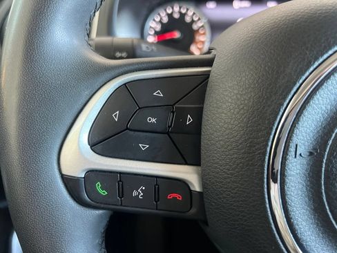Used 2021 Jeep Renegade Latitude AWD/4WD image 48