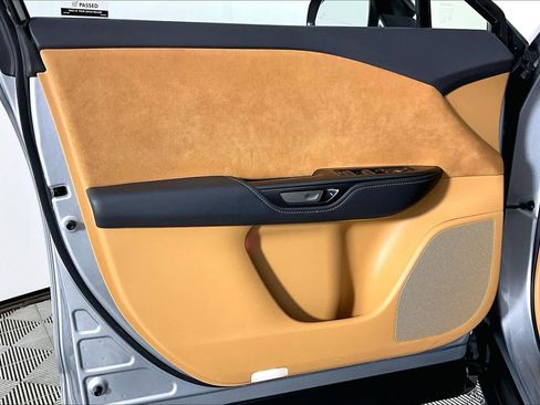 Used 2023 Lexus RZ 450e Premium image 20