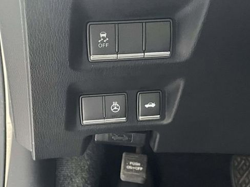 Used 2015 INFINITI Q70 3.7 image 17