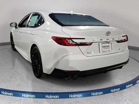 Certified 2025 Toyota Camry SE w/ Convenience Package image 7