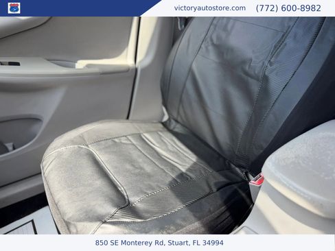 Used 2013 Toyota Corolla L FWD image 32