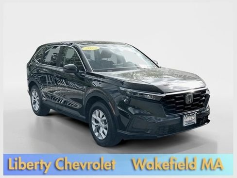 Used 2023 Honda CR-V LX image 1