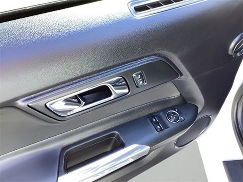 Used 2017 Ford Mustang GT w/ GT Performance Package image 16