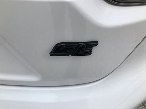 Certified 2023 Toyota Corolla SE FWD image 9