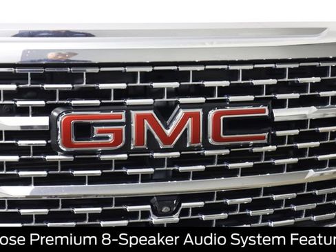Used 2020 GMC Acadia Denali w/ GMC Pro Grade Package AWD/4WD image 19