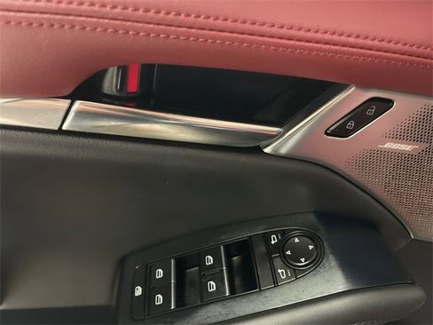 Used 2021 MAZDA MAZDA3 Hatchback w/Premium Plus Pkg image 13