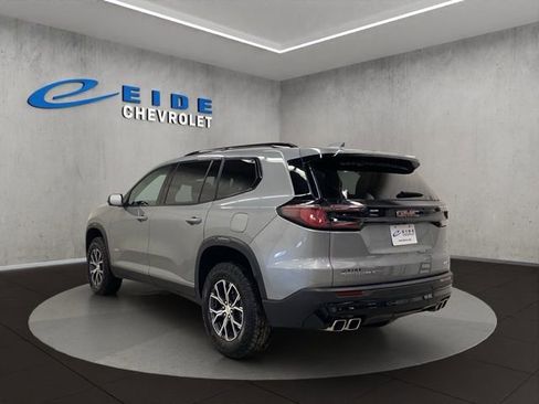 Used 2024 GMC Acadia AT4 w/ Luxury Package image 5