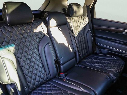 Used 2023 Genesis GV80 3.5T image 24